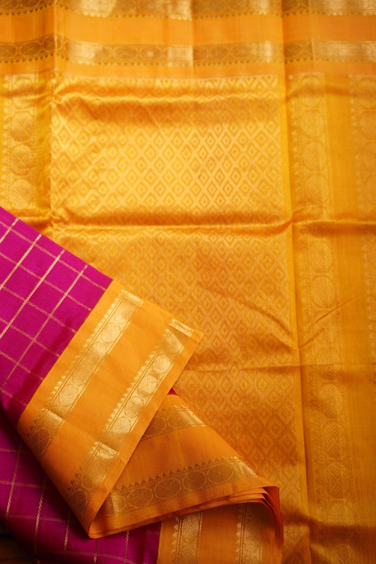 Pink Kanchi Checks Silk Cotton Saree With Zari Border  PC10781