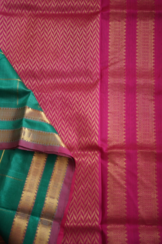 Kanchi Silk Cotton Checked Saree With Zari Border  PC10252