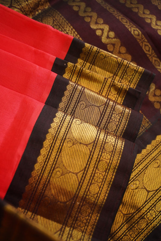 Red  Kanchi  Silk Cotton  Saree With Zari Border  PC10973