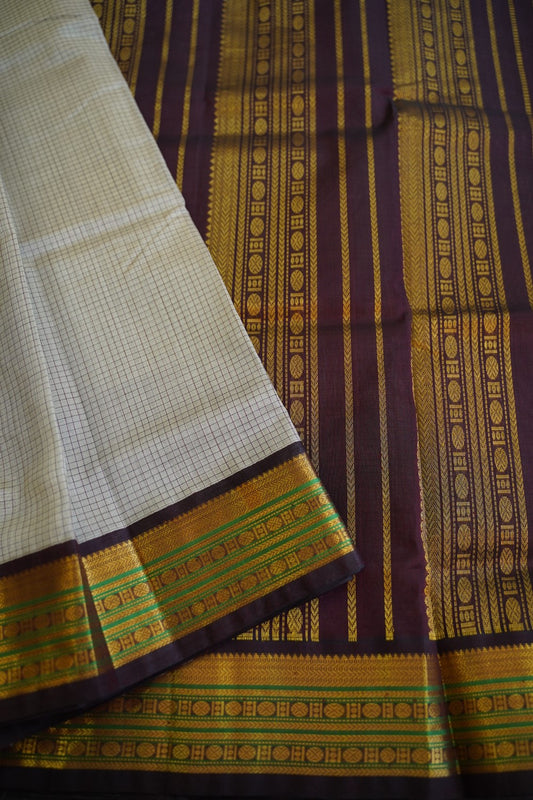 Kanchi  Silk Cotton Saree With Zari Border  PC13077