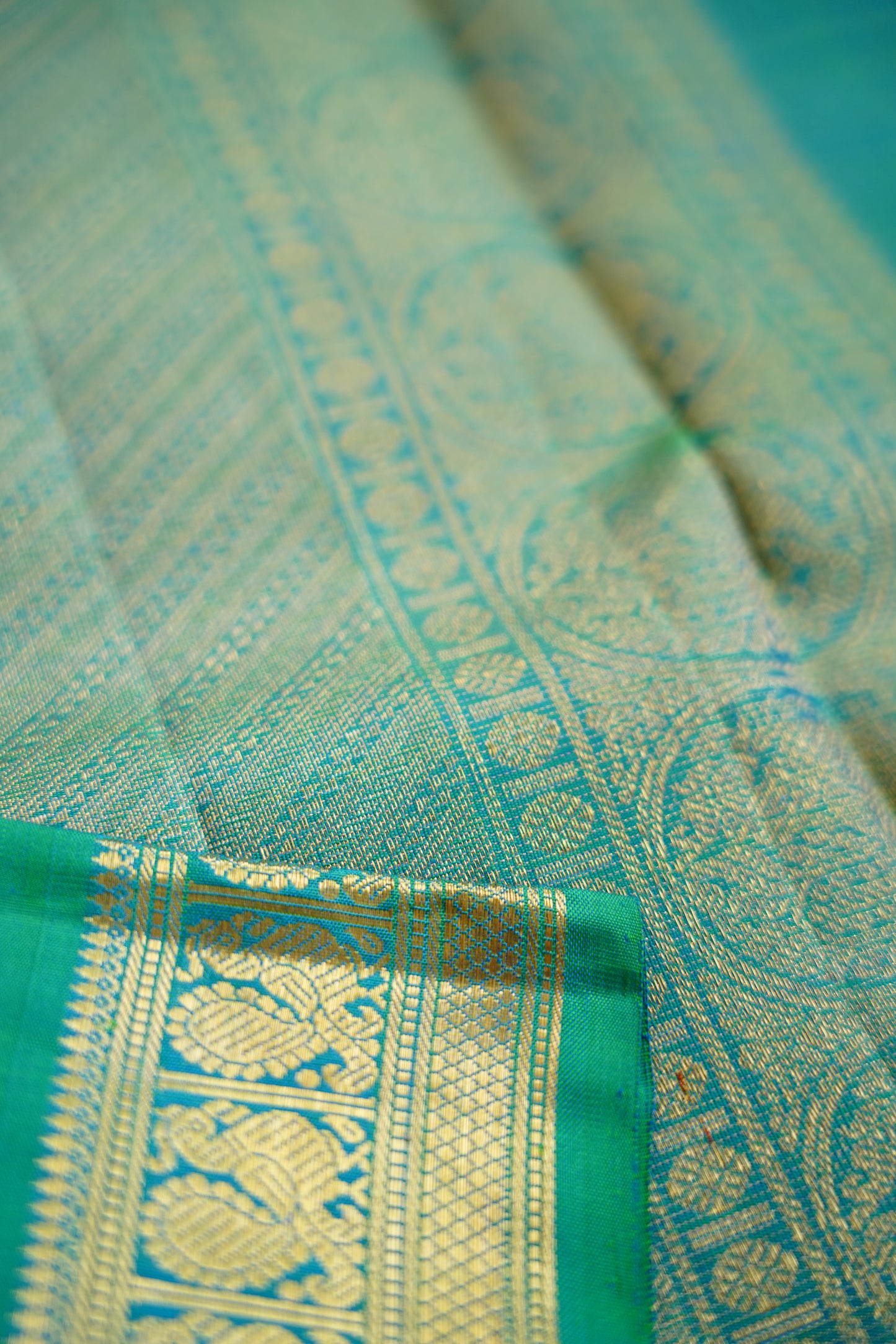 Pure Kanchi Vairaoosi Silk Saree -PC13981